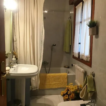 Aurelia - Con Jardin Y Piscina Entre Madrid Y Segovia Holiday home