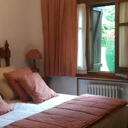 Holiday home Aurelia - Con Jardin Y Piscina Entre Madrid Y Segovia Ortigosa del Monte